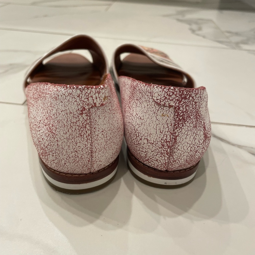 Rebecca Minkoff Sadie Pink Slip On 9 - Picture 3 of 5